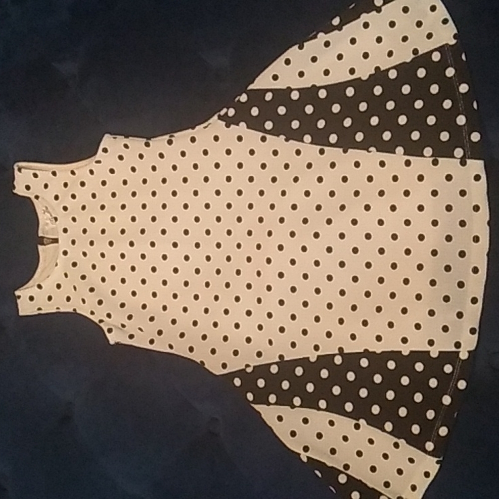 Girls dress size 6